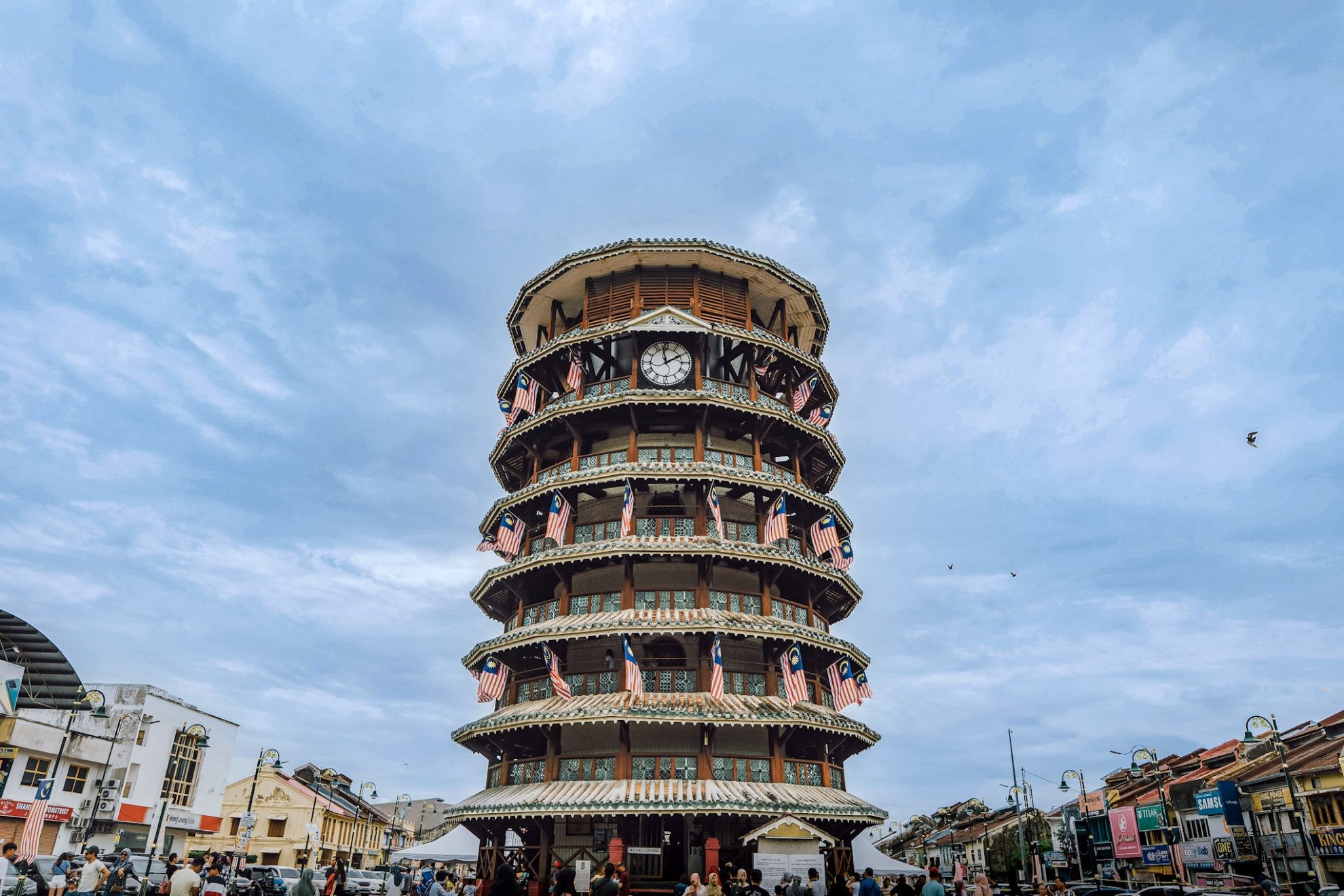 Leaning Tower Of Teluk Intan 01