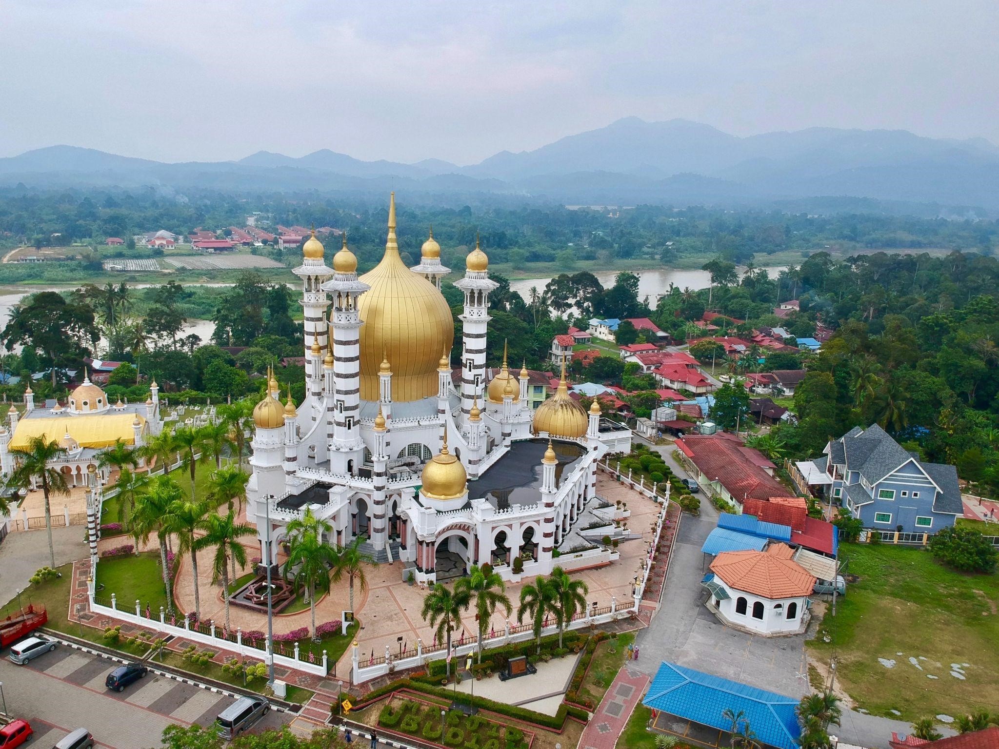 Ubudiah Royale Mosque 01